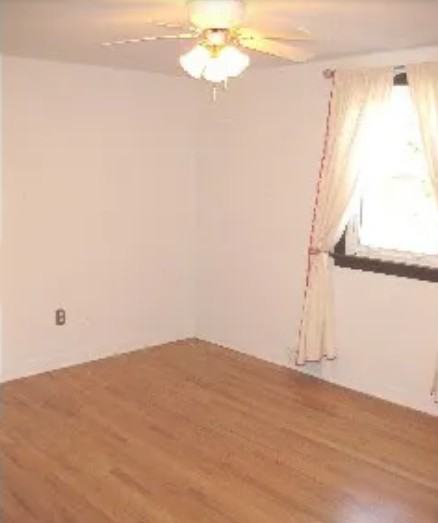 430 Broughton Rd - Photo 7 of 11