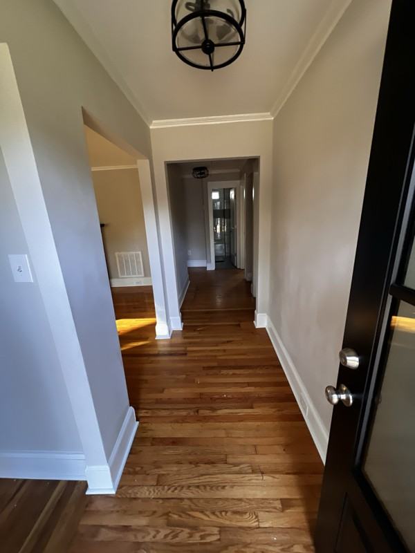 468 Spring St Sw - Photo 2 of 17