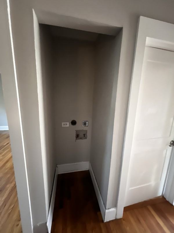 468 Spring St Sw - Photo 4 of 17