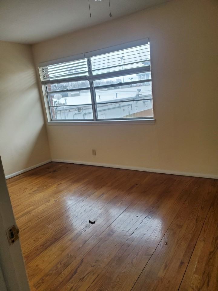 1750 E Cherry St #F18 - Photo 7 of 7