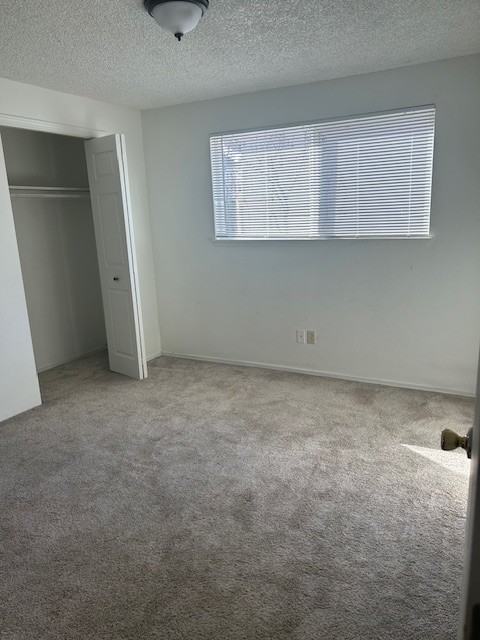 2315 E 13th St #3 - Photo 7 of 8