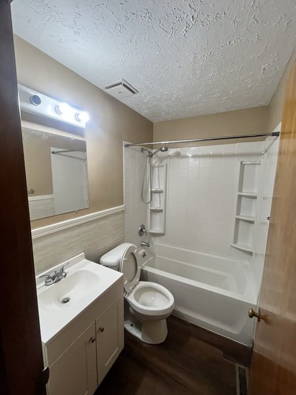 3509 Olive Rd - Photo 2 of 10