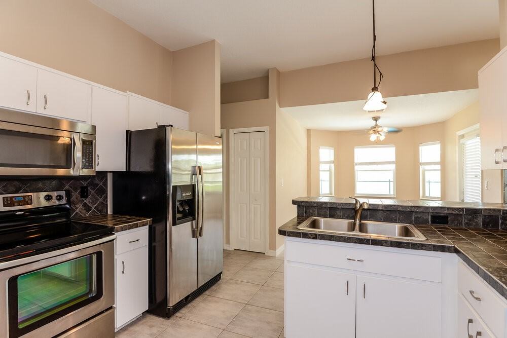 4345 Harney Ct - Photo 5 of 14