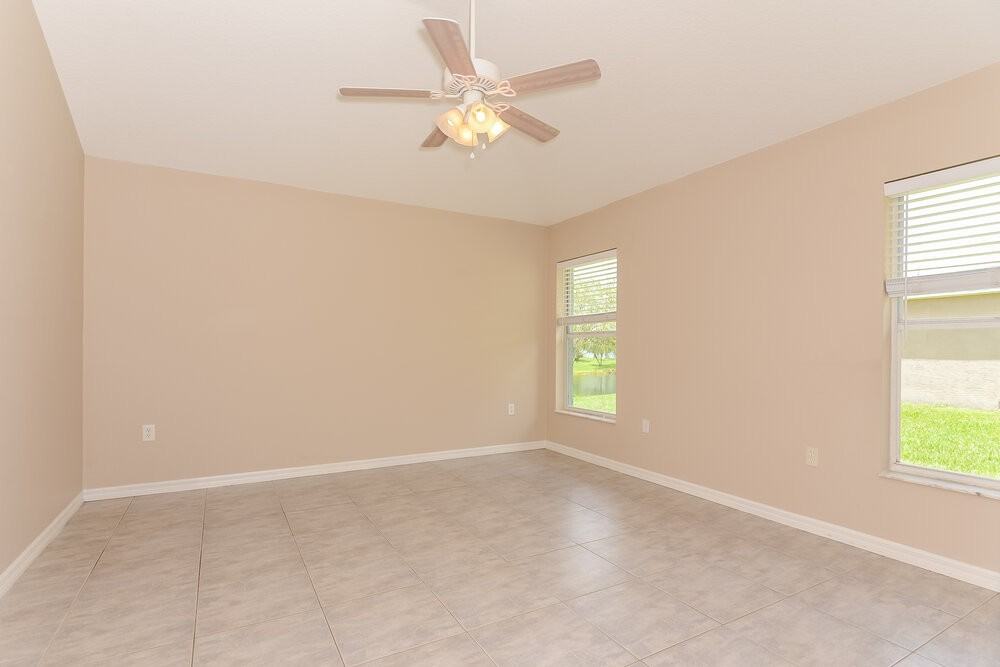 4345 Harney Ct - Photo 7 of 14