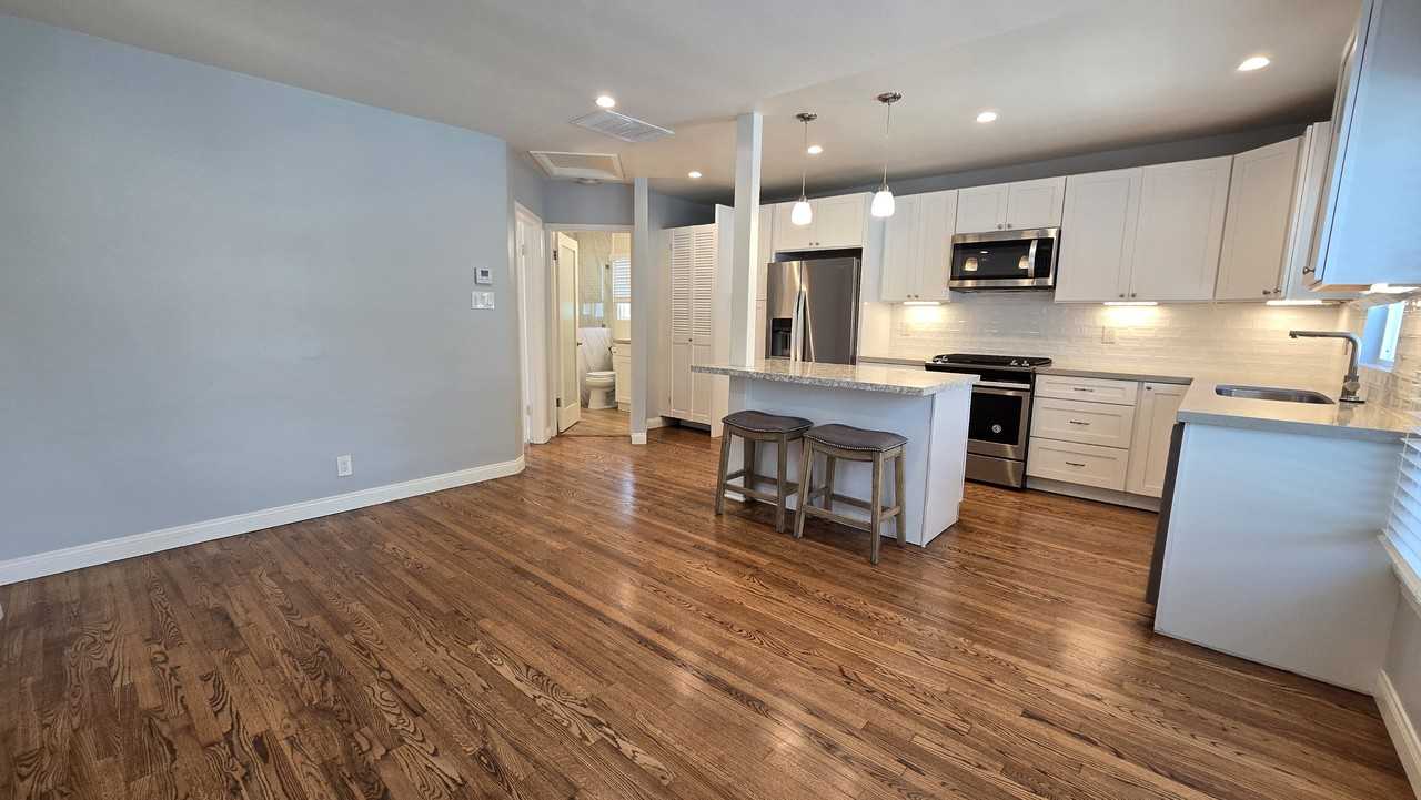 145 California Ter #145