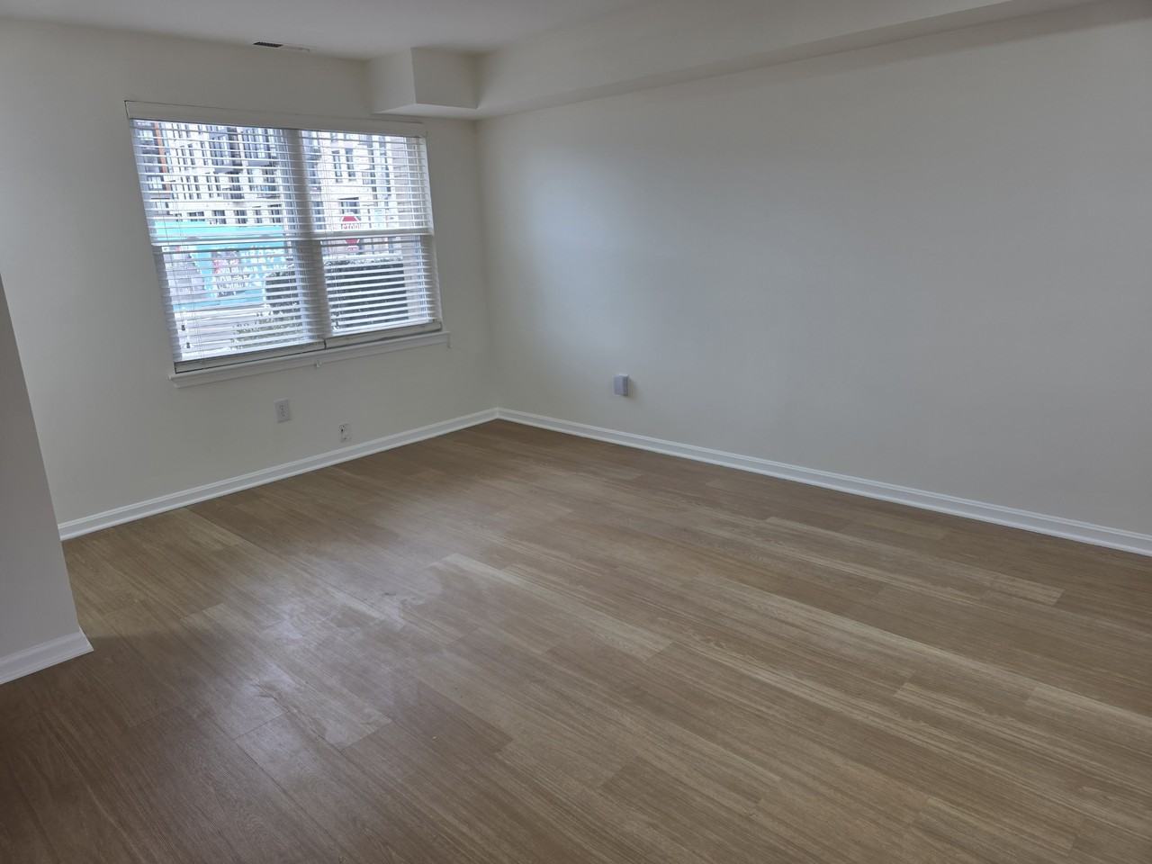 1144 1st St Nw - Photo 5 of 16