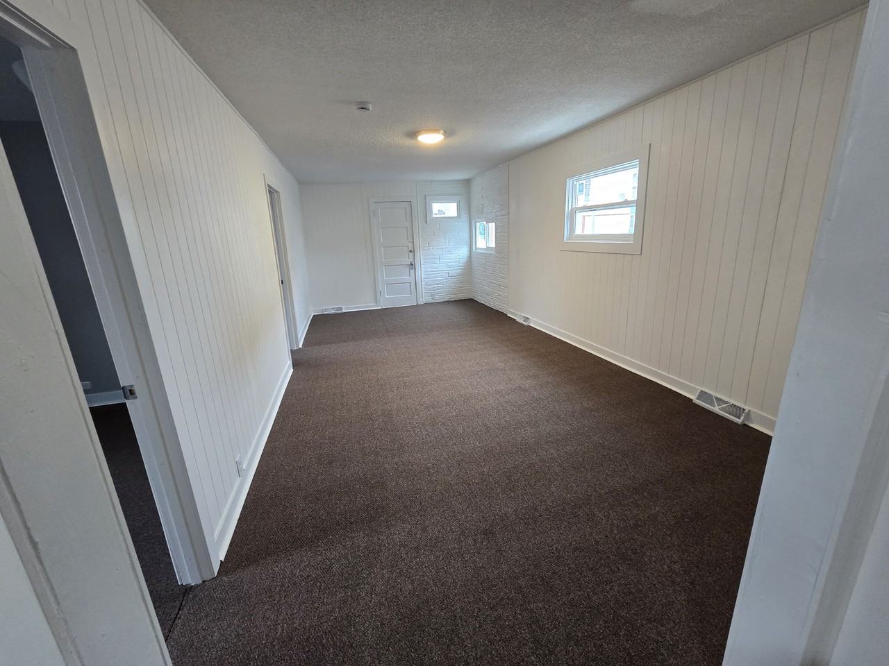 1801 50th St - Photo 6 of 7