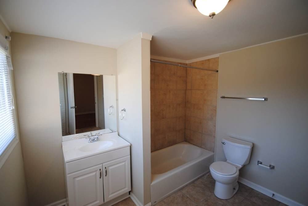 2120 Cherry Ln #2120 - Photo 3 of 8