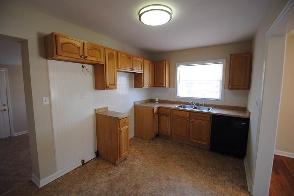 2120 Cherry Ln #2120 - Photo 6 of 8