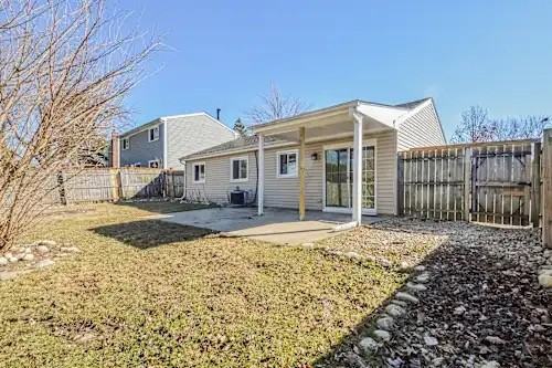 870 Edenwood Dr - Photo 2 of 14