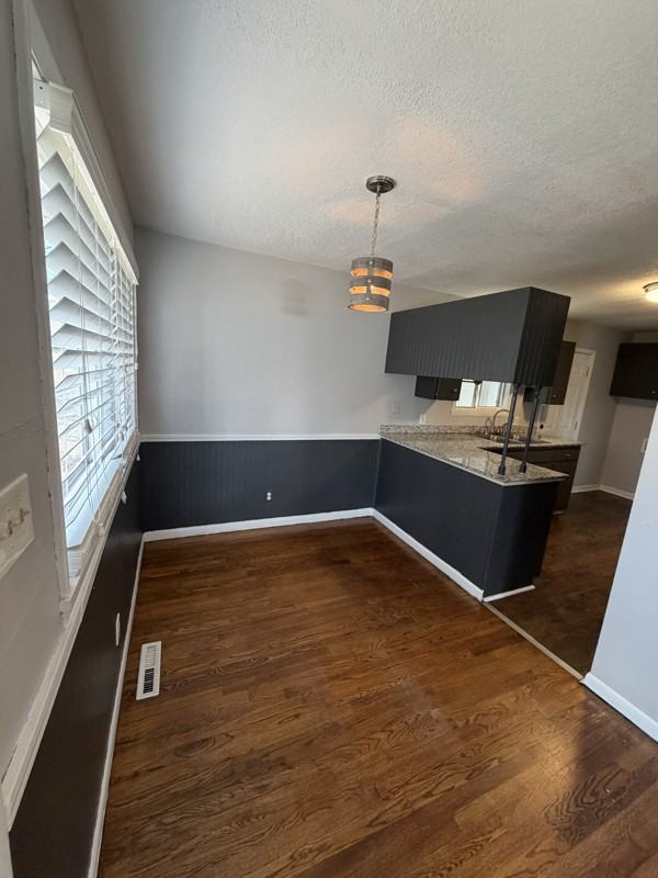 501 Ohio St - Photo 4 of 14