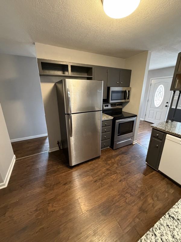 501 Ohio St - Photo 5 of 14