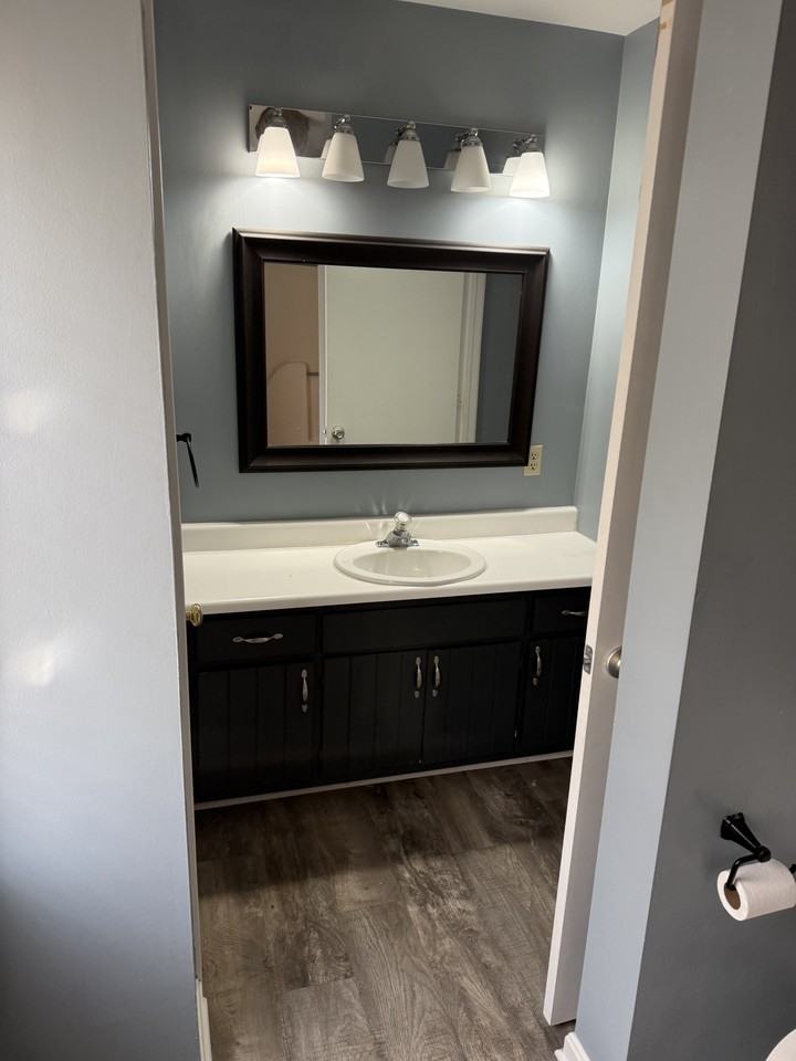 1309 Heritage Ct - Photo 4 of 13