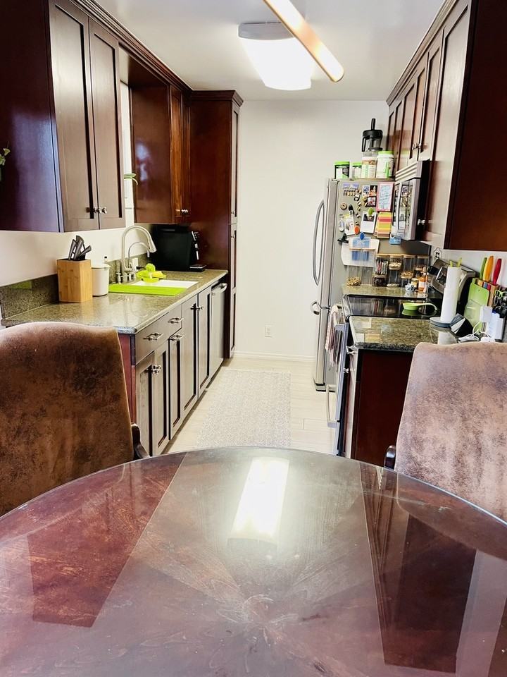 2002 4th St - Photo 3 of 9