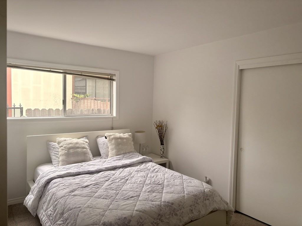 2002 4th St - Photo 6 of 9