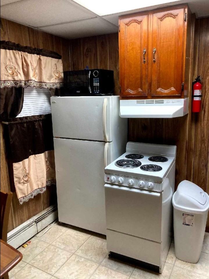 1120 Main St #3 - Photo 4 of 10