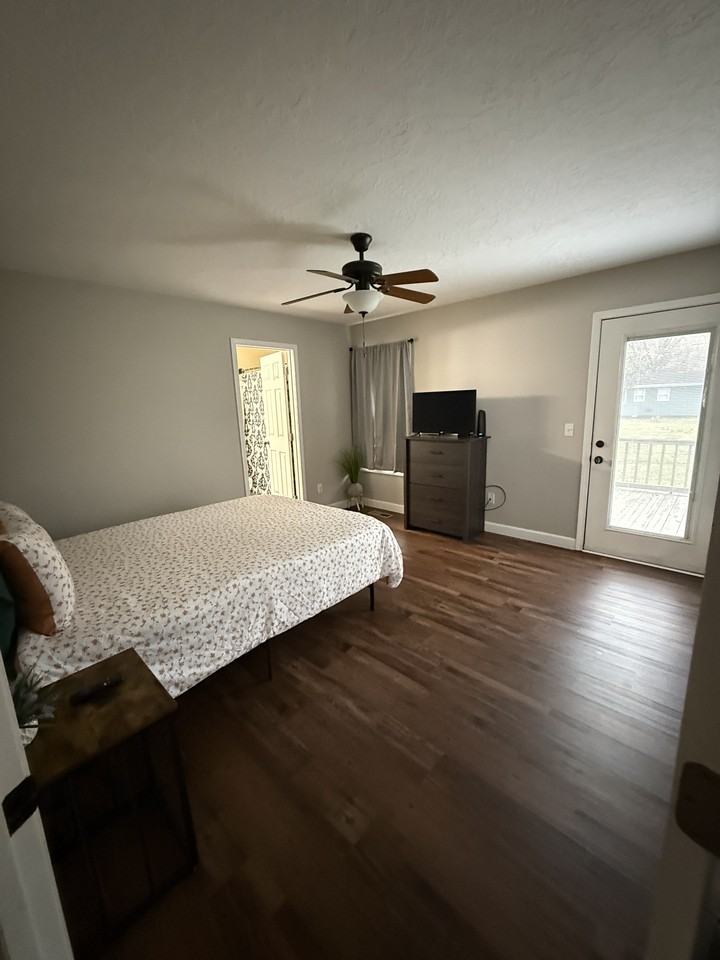 217 Charger Ln - Photo 3 of 10