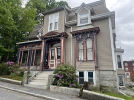 featured image of 15 Bowdoin St #2