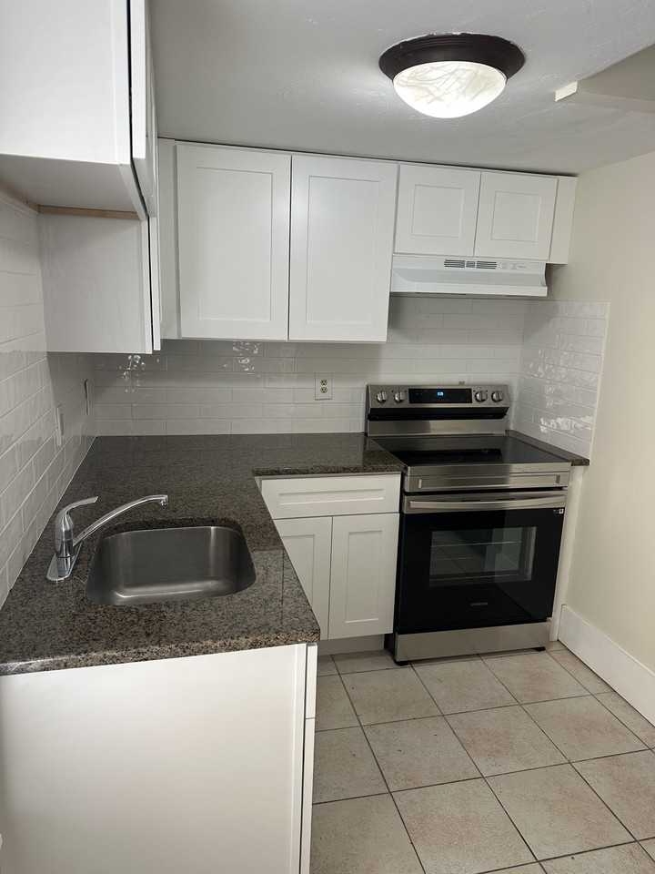 15 Bowdoin St #2 - Photo 6 of 6