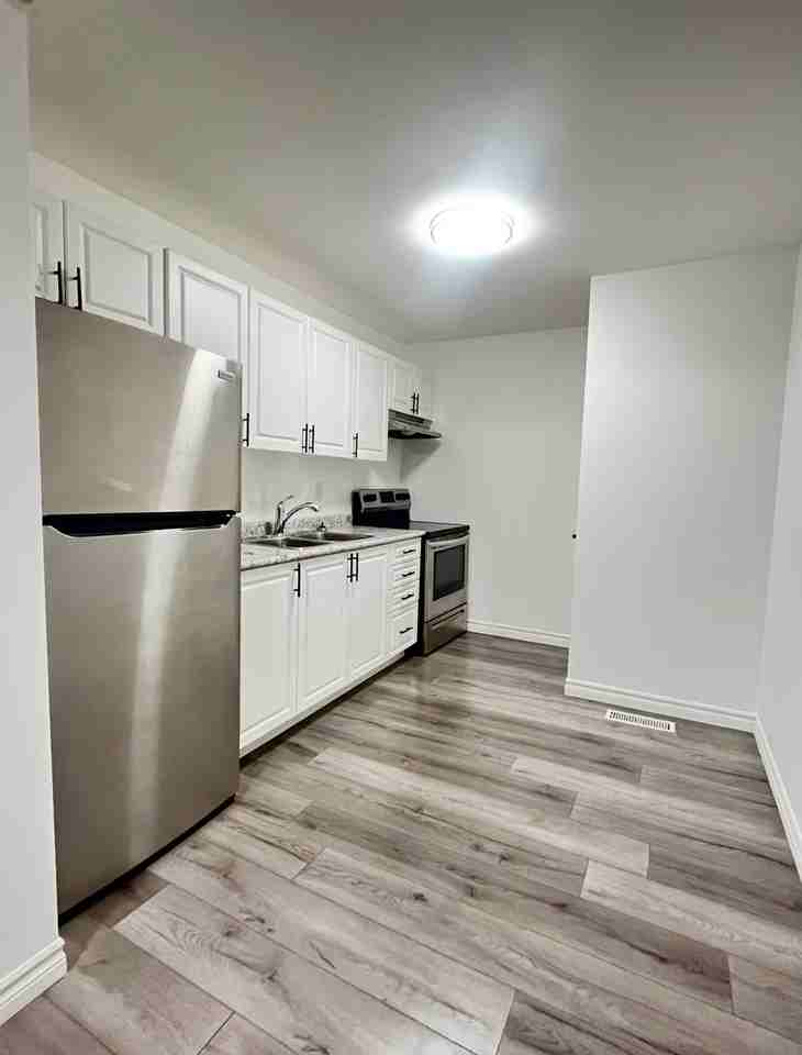 Little Ave 212 - Photo 5 of 21