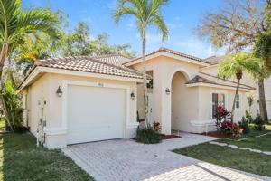 featured image of 1910 Capeside Cir