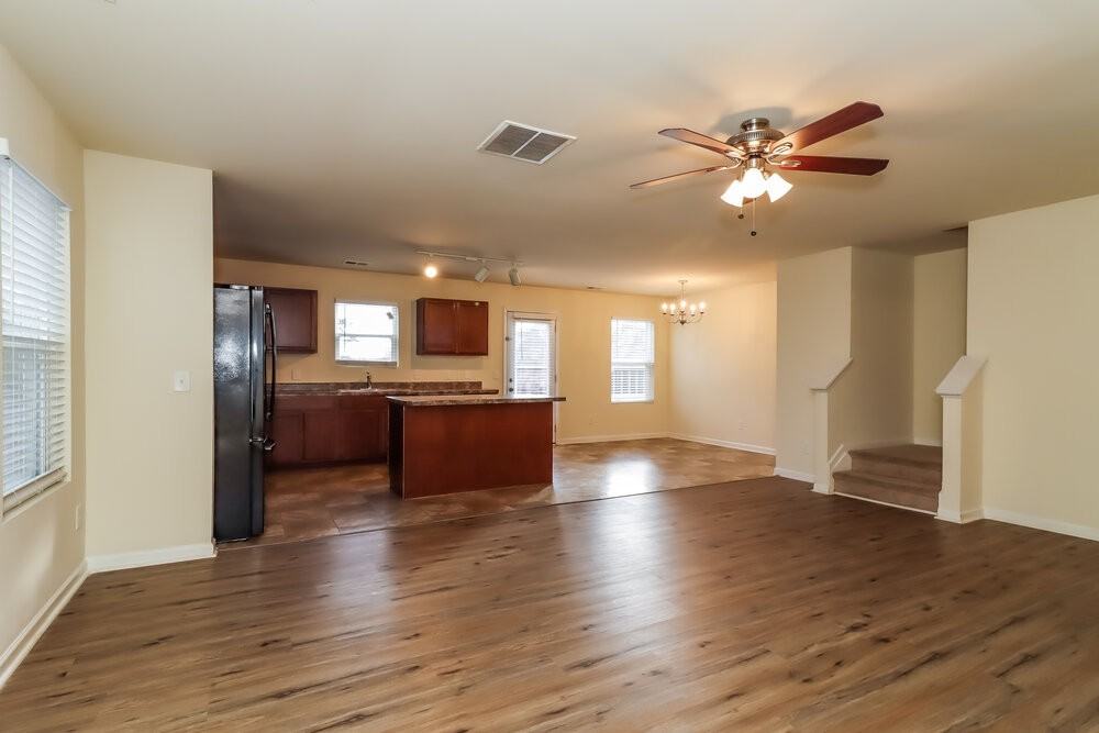 54 Sharp Way - Photo 5 of 17