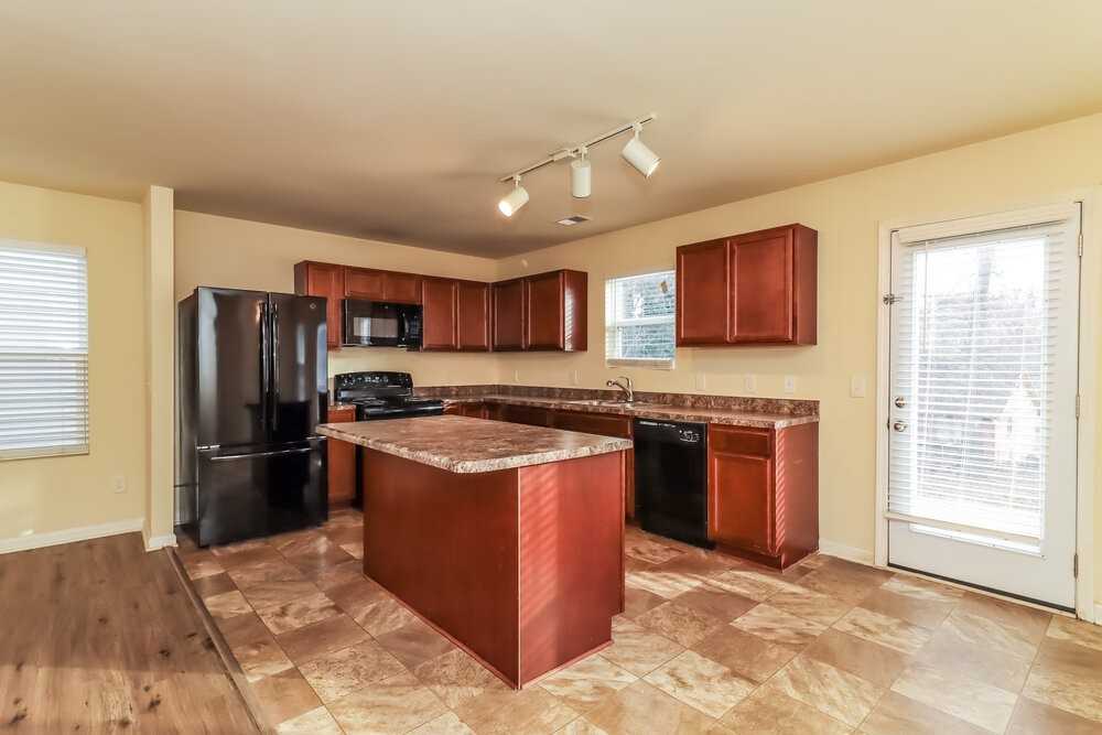 54 Sharp Way - Photo 7 of 17