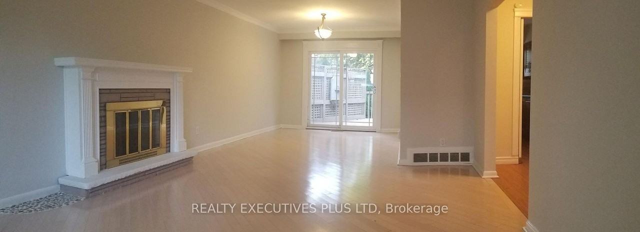 19 Brucedale Crescent - Photo 5 of 12