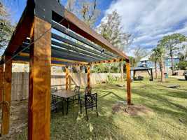 featured image of 1812 W Gadsden St #NA