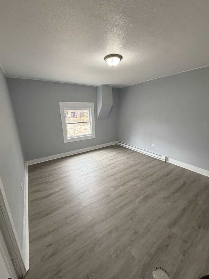 2661 N 35th St #1 - Photo 4 of 4