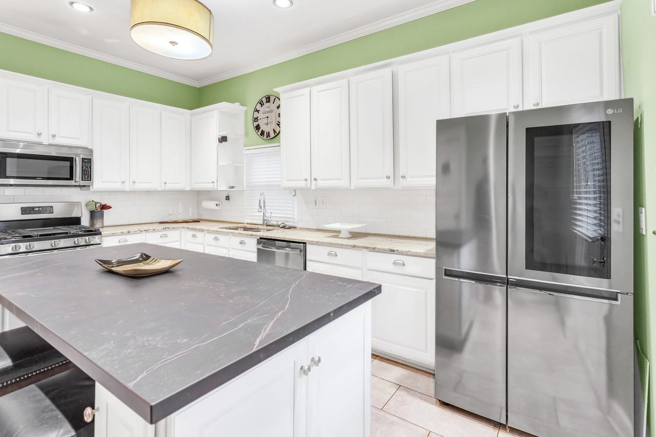 519 Rankin St Ne #NA - Photo 7 of 29