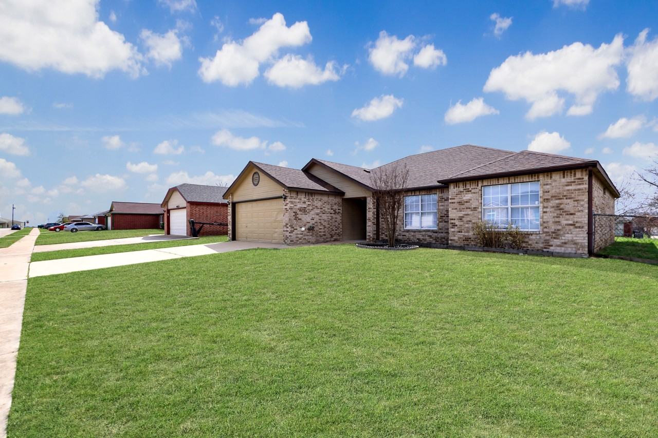 812 Gary Loop #NA - Photo 2 of 26