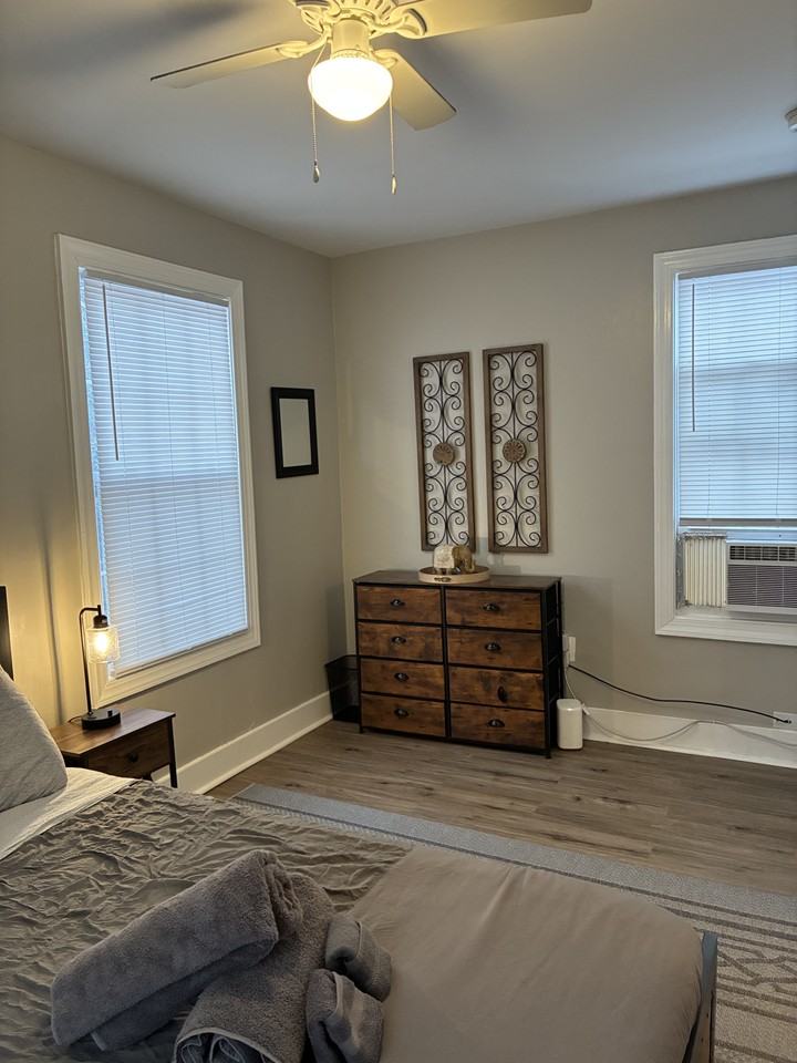 3310 Dubois Pl Se #2 - Photo 6 of 6