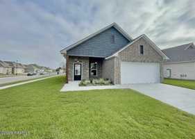 featured image of 3413 Autumn Park Dr #NA