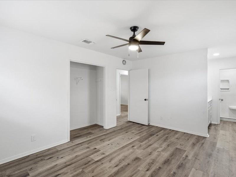 1900 Mahalia Dr #NA - Photo 4 of 13