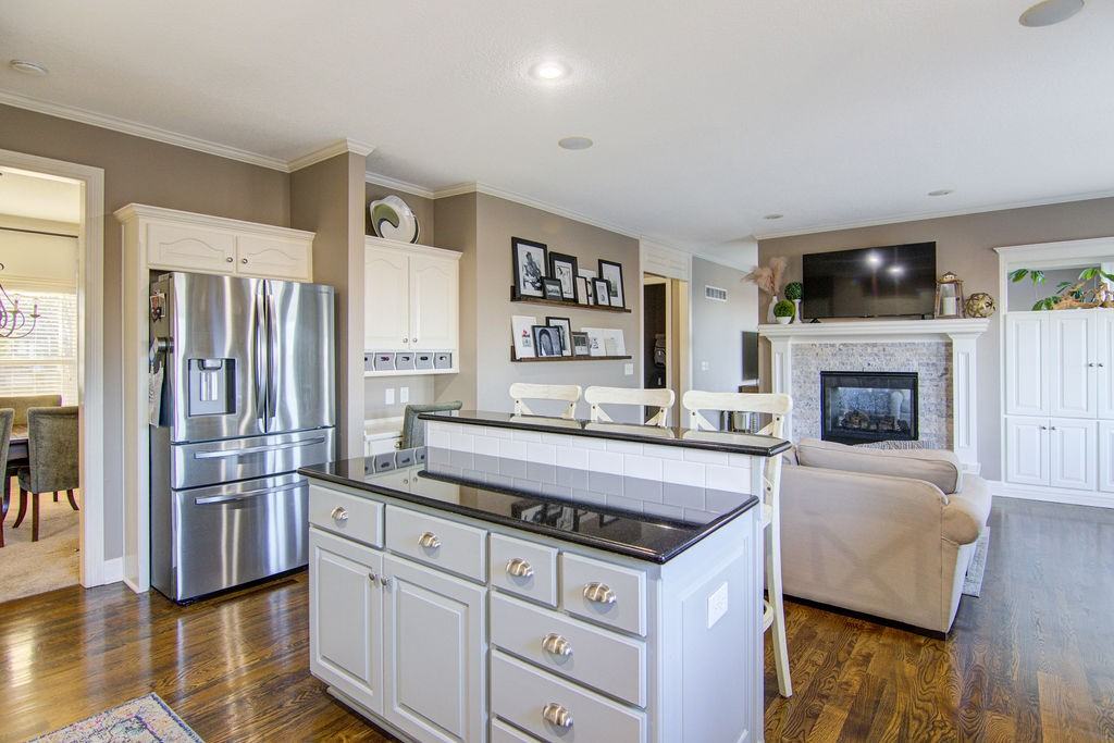 24008 W 79th Ter #NA - Photo 3 of 20