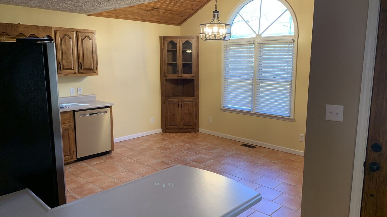 289 Partridge Ln #NA - Photo 3 of 14