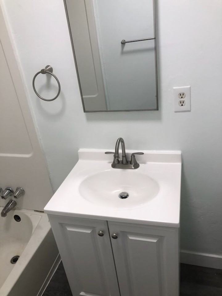 1072 W Wilson - Photo 7 of 14