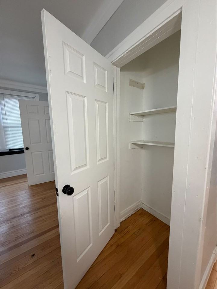 8242 S Drexel LLC - Photo 3 of 9