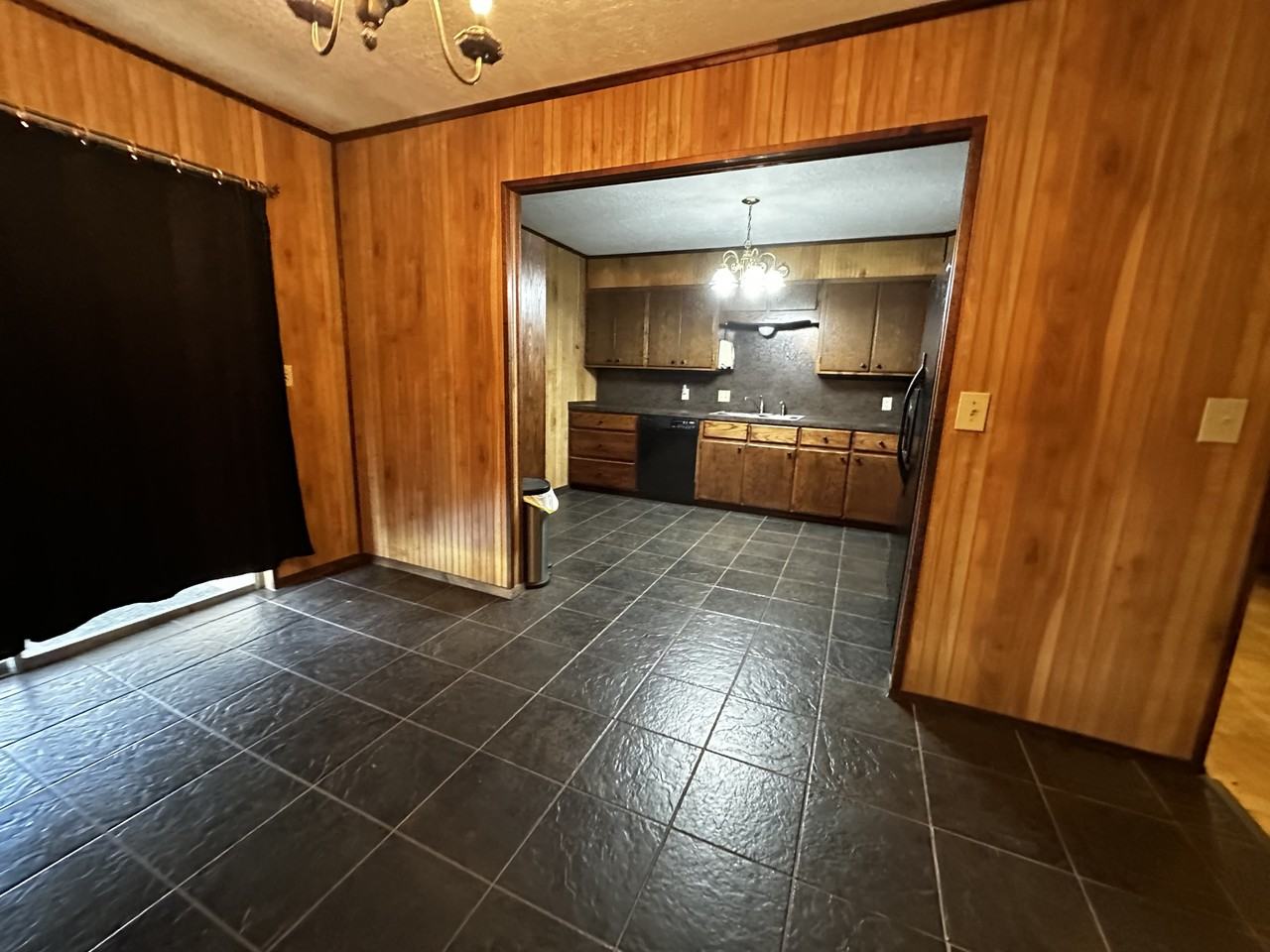 301 Cottonwood Blvd #NA - Photo 2 of 17