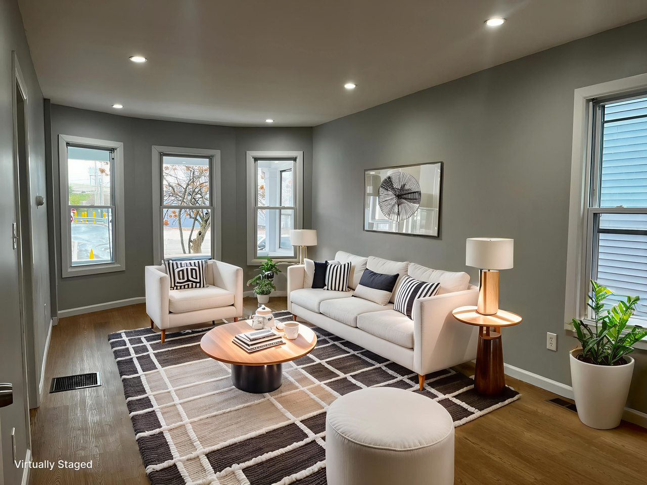 Renovated Apartments in Black Rock, Bridgeport - Photo 3 of 9