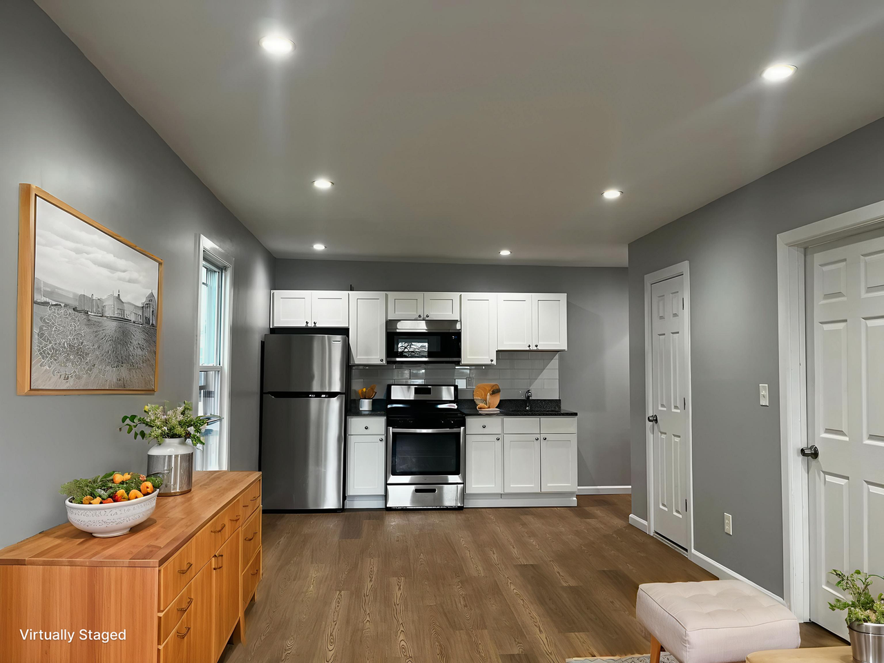 Renovated Apartments in Black Rock, Bridgeport - Photo 4 of 9