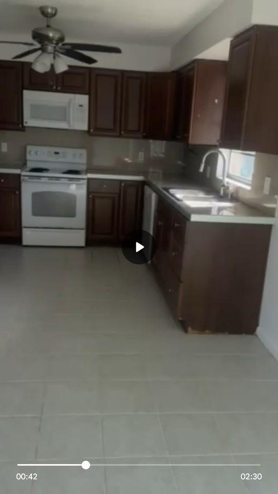 3426 Tamarind Dr #NA - Photo 2 of 11