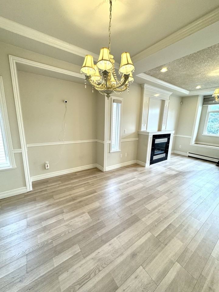 13347 60 Avenue - Photo 7 of 23