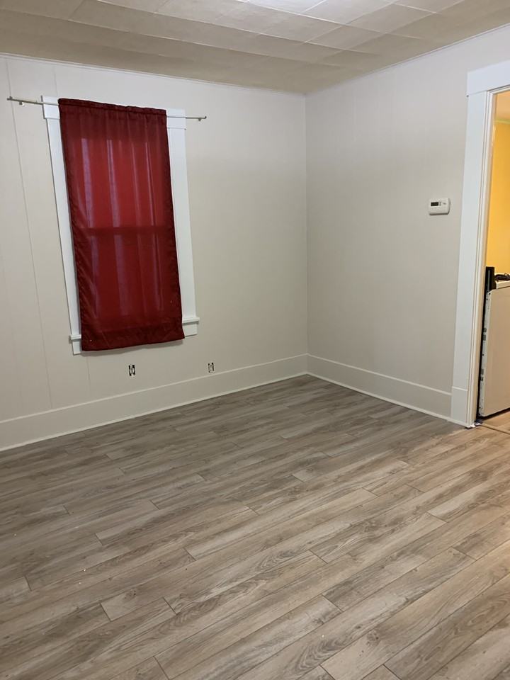 1720 N Gulick Ave #NA - Photo 2 of 10