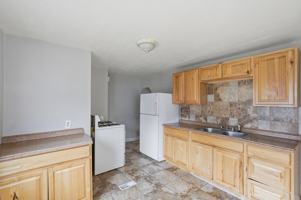 featured image of 1436 Swan St