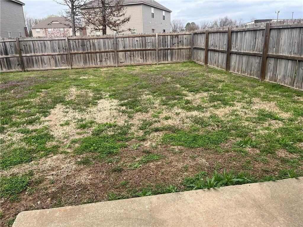 903 W Post Rd - Photo 5 of 5