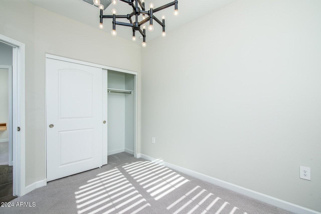 38128 W San Sisto Ave - Photo 5 of 29