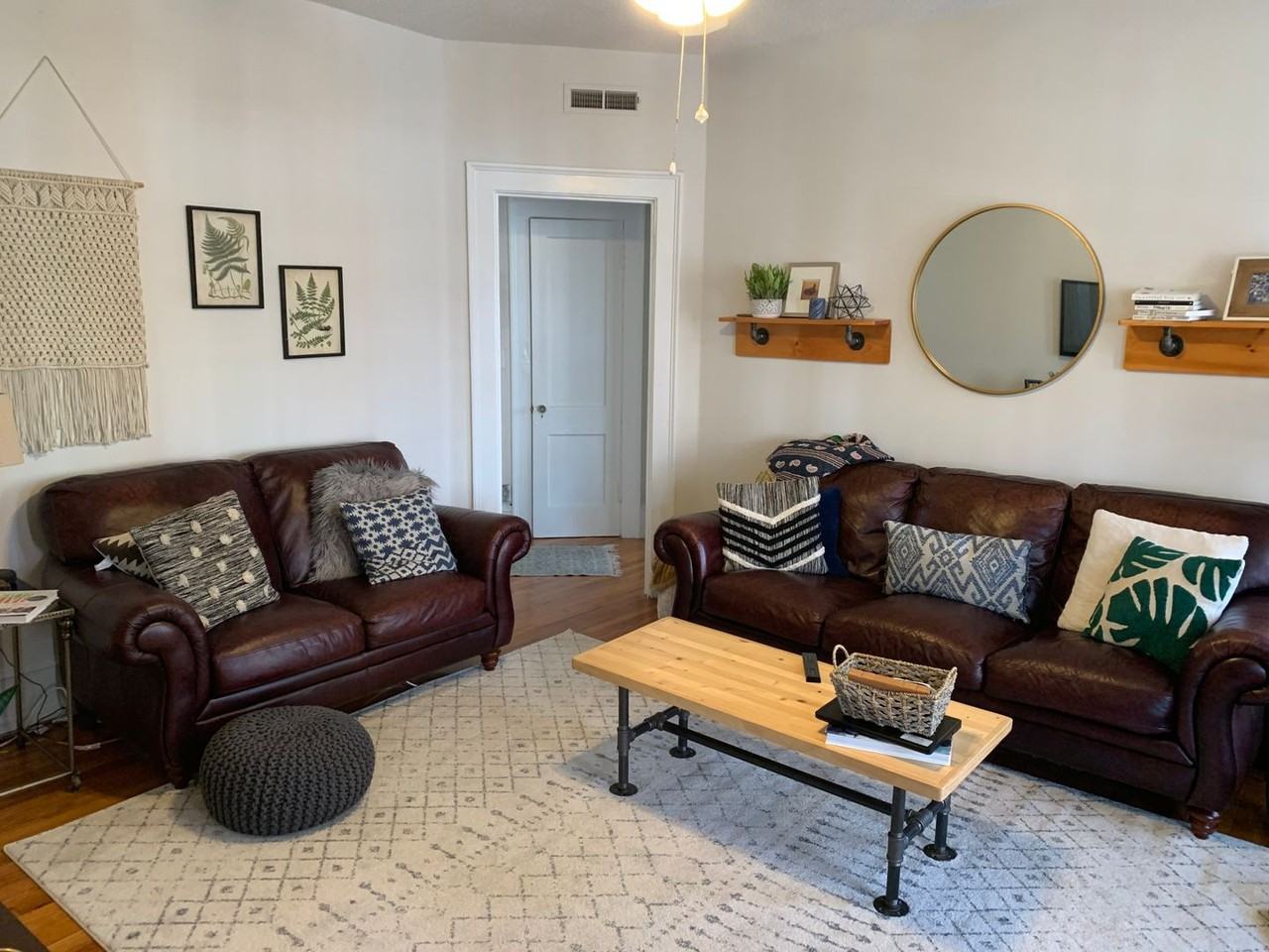 Virginia Court - Photo 3 of 14