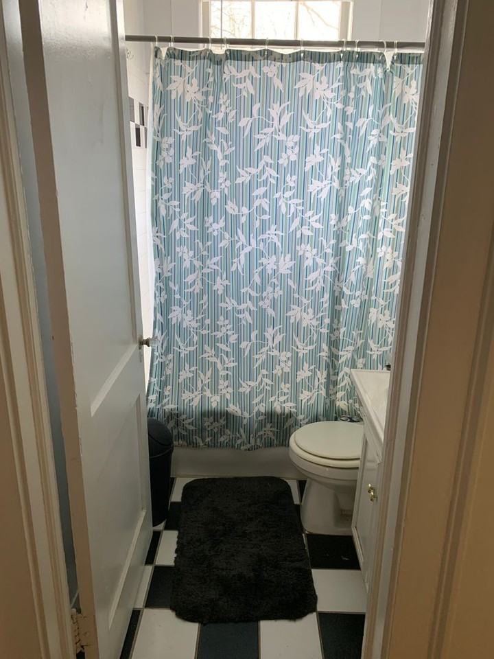 Virginia Court - Photo 6 of 14